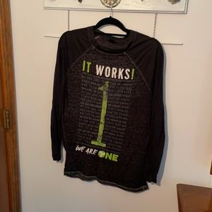 It Works! Long sleeve shirt